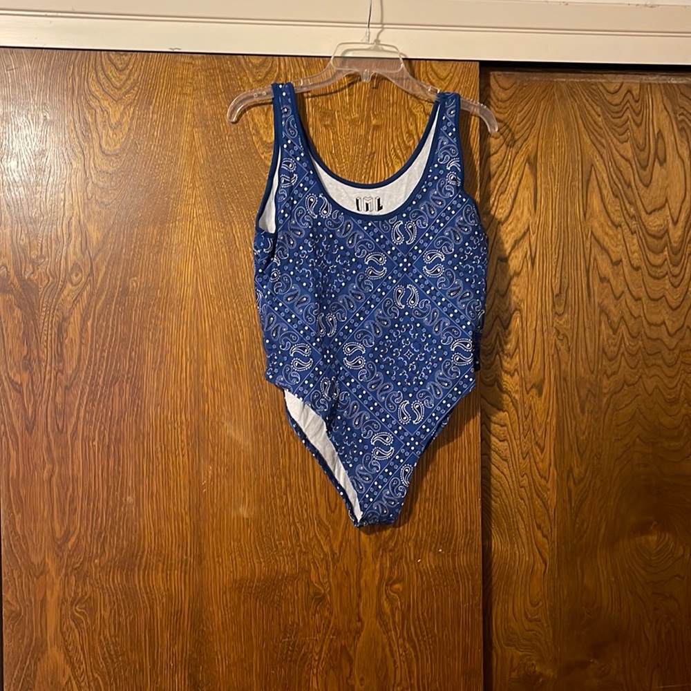 🔥CLEARANCE 🔥IML NWT bandanna print one piece swimsuit,sz.XL